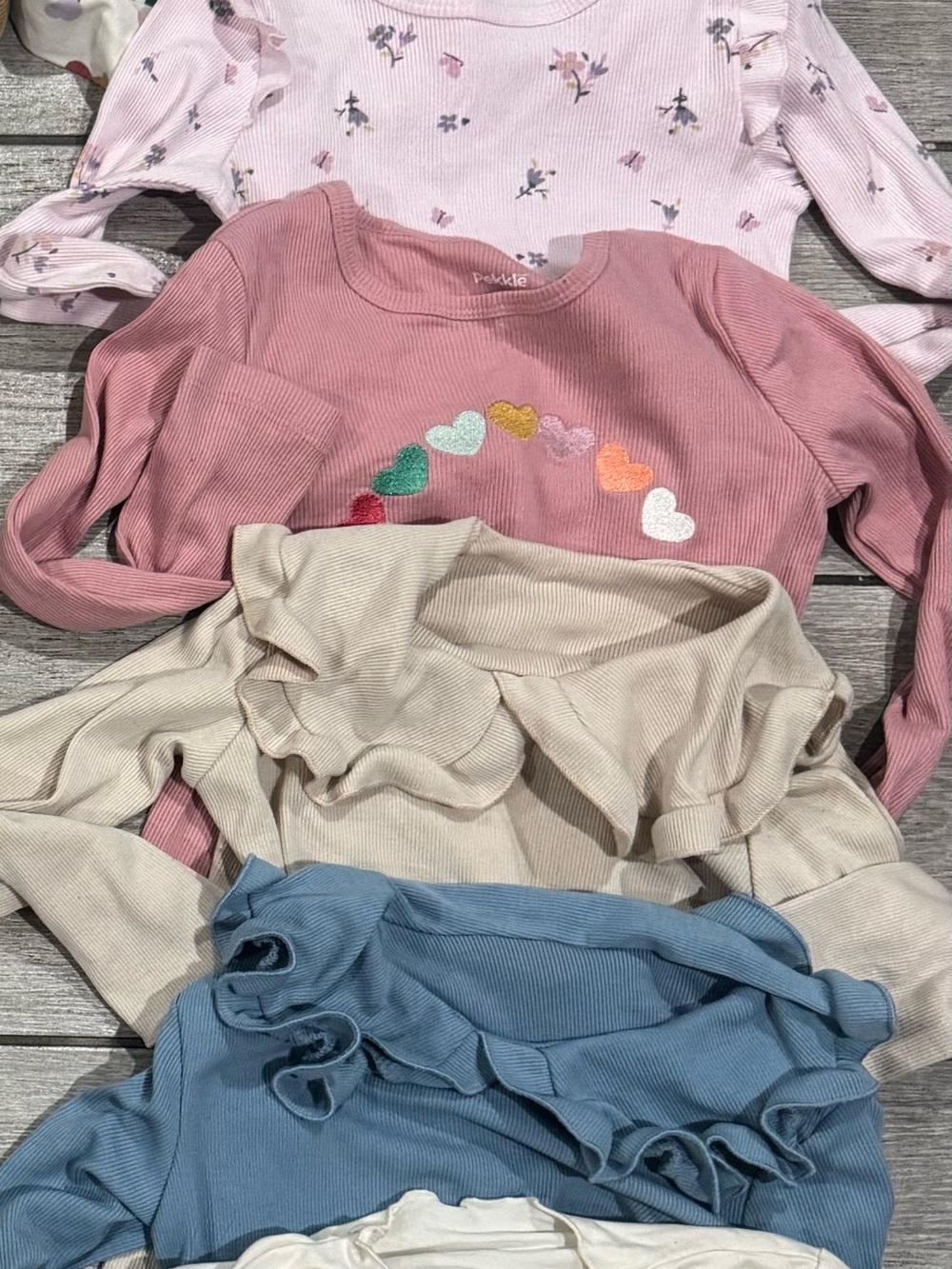 Girls size 5 clothing bundle